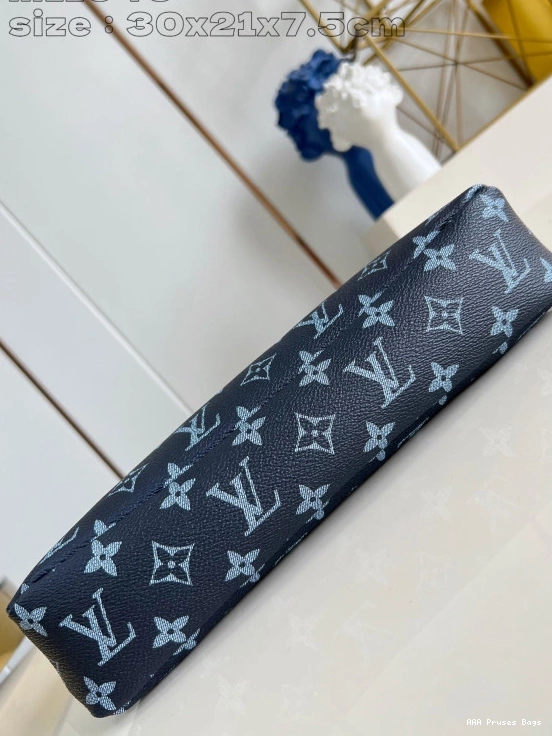 AAA Replica Ru VOYAGE POCHETTE VUITTON SOUPLE-30*21*7.5CM LOUIS 0722
